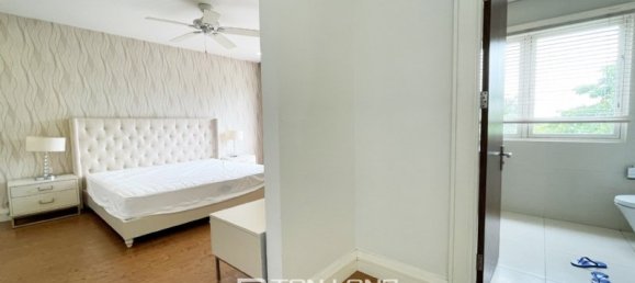 4 Schlafzimmer Villa in Long Bien, Vietnam, Nr. 743 5