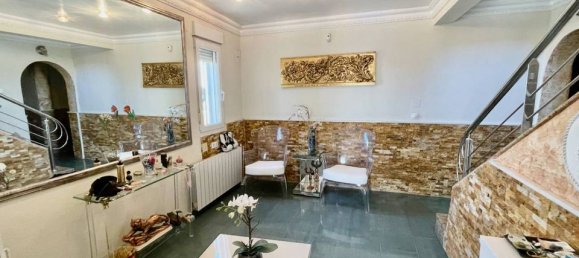 6 bedrooms Villa in Guardamar del Segura, Spain No. 184751 2