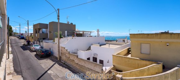 Дом с 3 комнатами в Sannicola, Италия № 230735 12