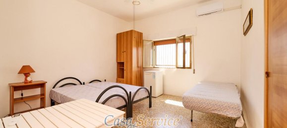 Дом с 3 комнатами в Sannicola, Италия № 230735 16