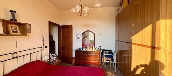 5 rooms Apartment in Genoa, Italy No. 120001 8