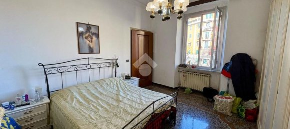 5 rooms Apartment in Genoa, Italy No. 120001 6