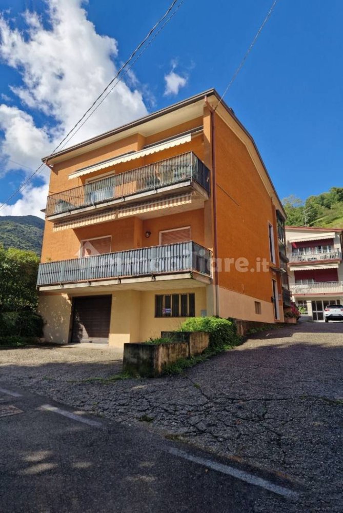 Квартира с 2 спальнями в Вилла Карчина, Италия № 390512