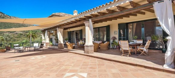 4 Schlafzimmer Villa in Benahavis, Spain, Nr. 107230 8