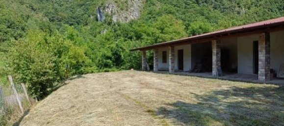 5 rooms Villa in Provaglio Val Sabbia, Italy No. 141480 3