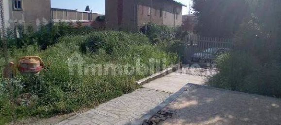 2 Schlafzimmer Villa in Busto Arsizio, Italy, Nr. 8965 3