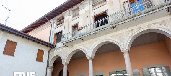 3 bedrooms Apartment in Legnano, Italy No. 363755 18