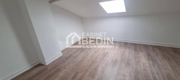 3 bedrooms House in Libourne, France No. 103058 8