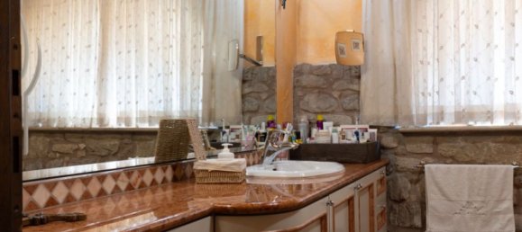 7-Zimmer Haus in Bagnatica, Italy, Nr. 6687 12