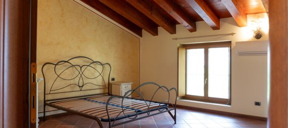 7-Zimmer Haus in Bagnatica, Italy, Nr. 6687 40