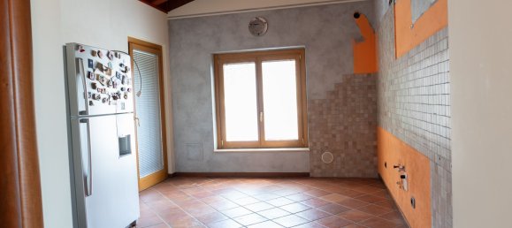 7-Zimmer Haus in Bagnatica, Italy, Nr. 6687 34