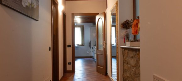 7-Zimmer Haus in Bagnatica, Italy, Nr. 6687 26