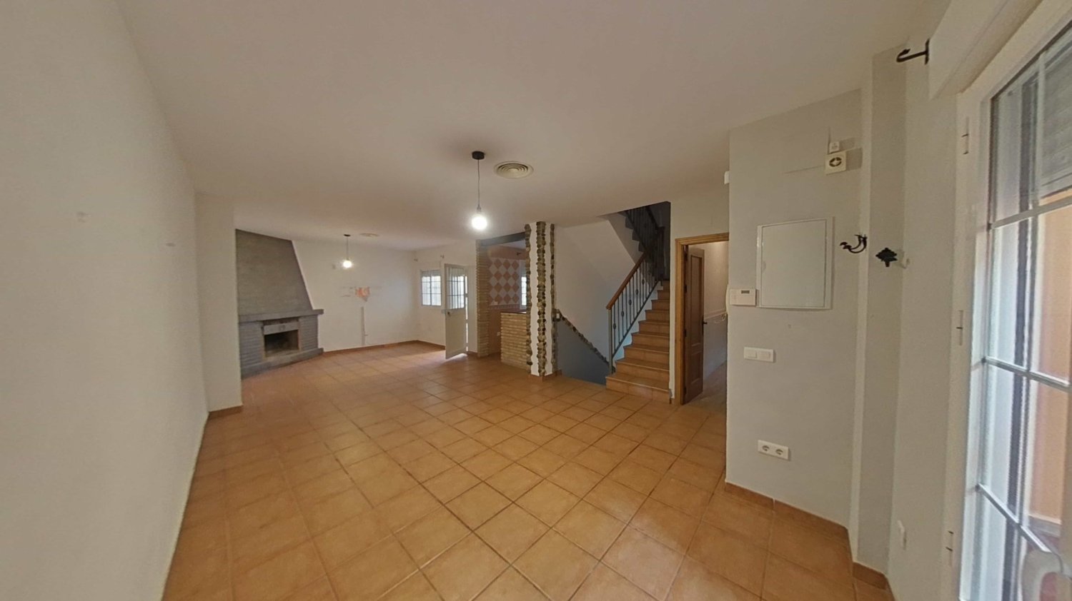 3 bedrooms Townhouse in Cadiz, Spain No. 267471