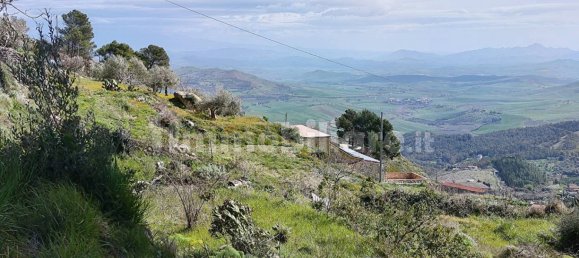 Casa de 2 dormitorios en Enna, Italy No. 351538 15