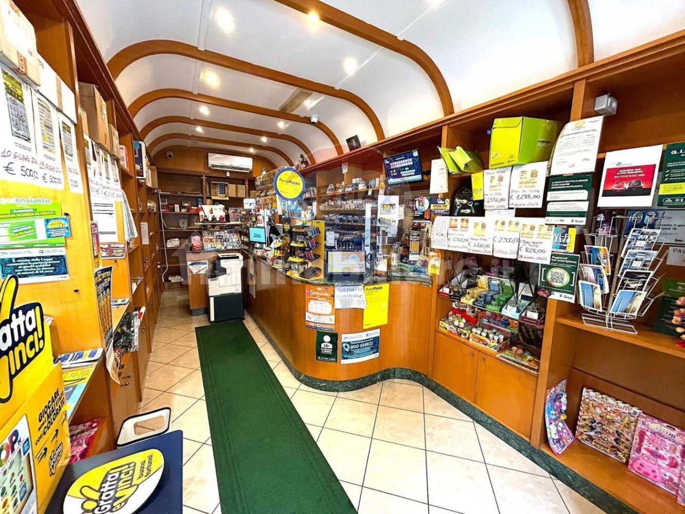 1 room Commercial property in Terracina, Italy No. 62705