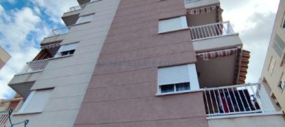 Apartamento de 2 dormitorios en Torrevieja, Spain No. 100705 24