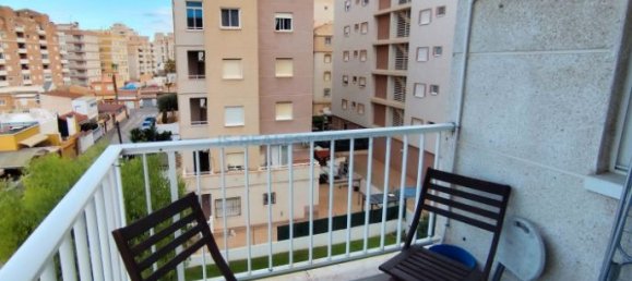 Apartamento de 2 dormitorios en Torrevieja, Spain No. 100705 2