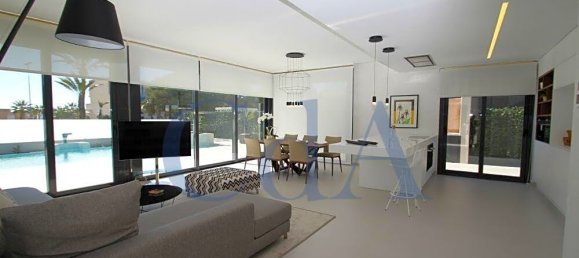 3 Schlafzimmer Villa in San Miguel de Salinas, Spain, Nr. 4952 28