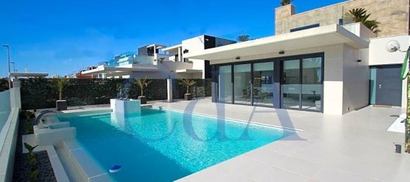 3 Schlafzimmer Villa in San Miguel de Salinas, Spain, Nr. 4952 10