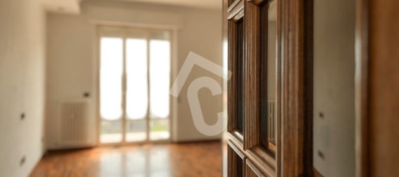 3 bedrooms Apartment in Jesi, Italy No. 312699 6