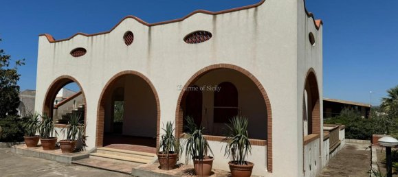 4 rooms Villa in Noto, Italy No. 227377 16