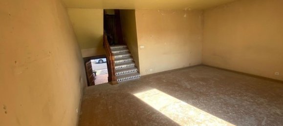 4 غرف نوم منزل في Valladolid, Spain رقم 68414 3