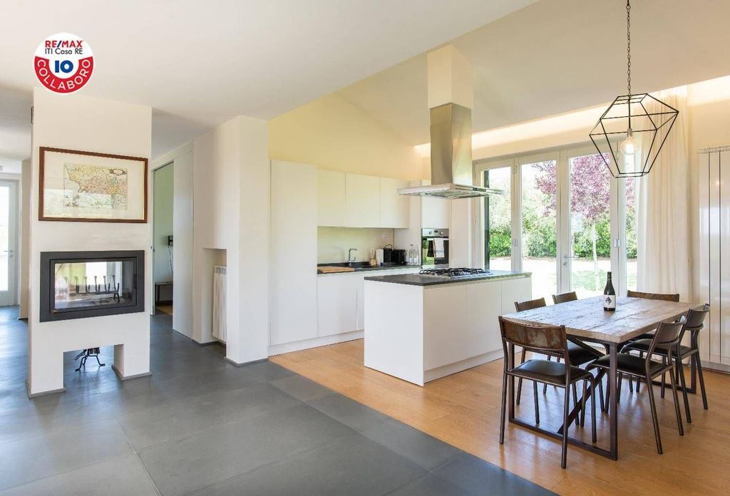 Villa T2 em Cortona, Italy N.º 56233