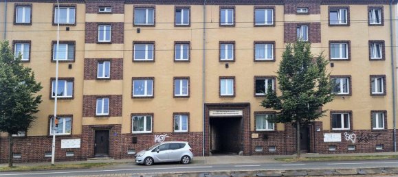 Edificio en Halle, Germany 2379 m² No. 370509 2