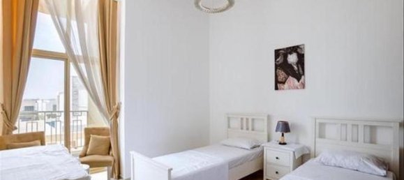 Moradia em banda T4 em Al Furjan, UAE N.º 42303 82