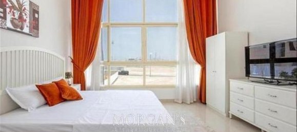 Moradia em banda T4 em Al Furjan, UAE N.º 42303 63