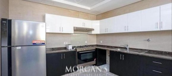 Moradia em banda T4 em Al Furjan, UAE N.º 42303 51