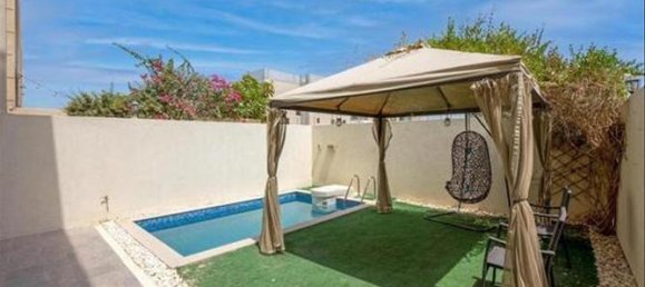 Moradia em banda T4 em Al Furjan, UAE N.º 42303 91