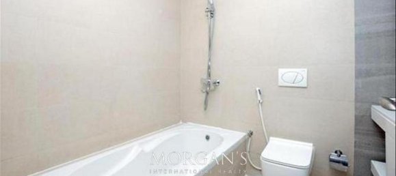 Moradia em banda T4 em Al Furjan, UAE N.º 42303 34