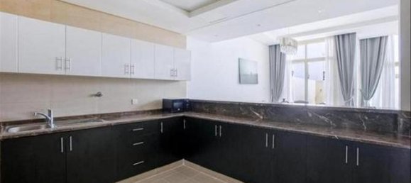 Moradia em banda T4 em Al Furjan, UAE N.º 42303 75