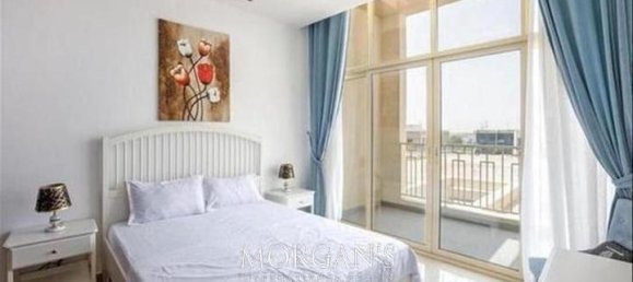 Moradia em banda T4 em Al Furjan, UAE N.º 42303 61