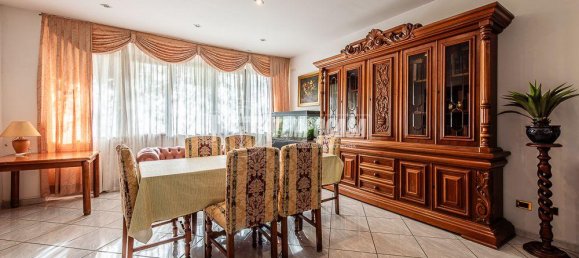 Дом с 5 комнатами в Сироло, Италия № 7328 21