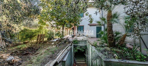 Дом с 5 комнатами в Сироло, Италия № 7328 7