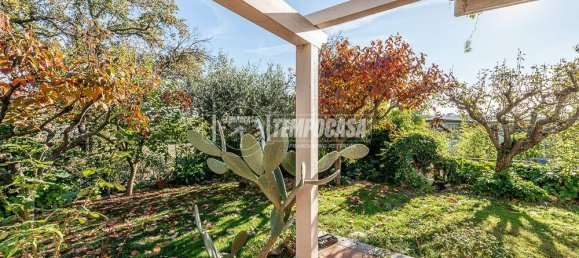 Дом с 5 комнатами в Сироло, Италия № 7328 12