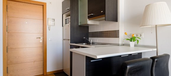 1 bedroom Duplex in Madrid, Spain No. 175668 4