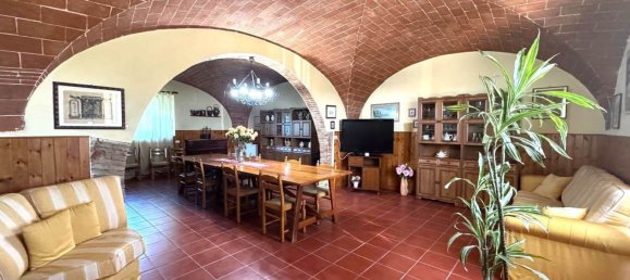 Apartamento de 8 divisões em Cecina, Italy N.º 229335 53