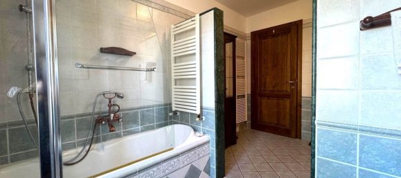 Apartamento de 8 divisões em Cecina, Italy N.º 229335 25