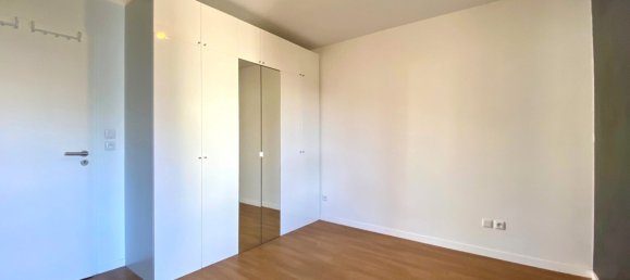 2 bedrooms Apartment in Evry, France No. 118529 5