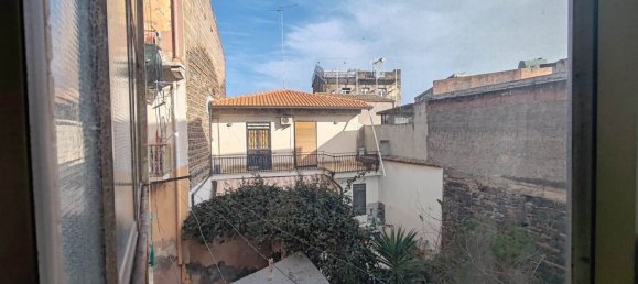 Apartamento de 4 divisões em Catania, Italy N.º 65842 2