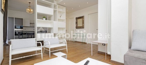 2 bedrooms Apartment in Milan, Italy No. 356304 6