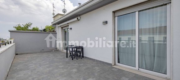 2 bedrooms Apartment in Milan, Italy No. 356304 10