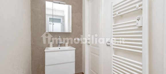 2 bedrooms Apartment in Milan, Italy No. 356304 38