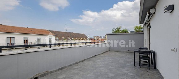 2 bedrooms Apartment in Milan, Italy No. 356304 12