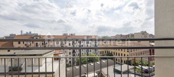 2 bedrooms Apartment in Milan, Italy No. 356304 41