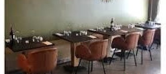 Gewerbliche Immobilie in Merville, France 900m², Nr. 71332 4