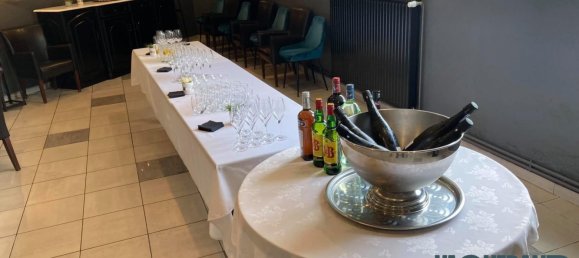 Gewerbliche Immobilie in Merville, France 900m², Nr. 71332 13